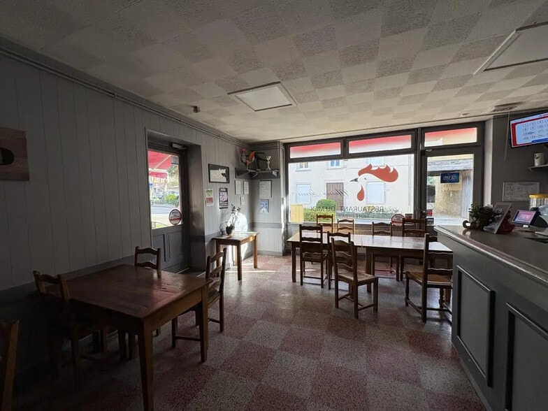 Local d'activités dans Chaneins à vendre - Photo intérieure – Image 2 sur 6