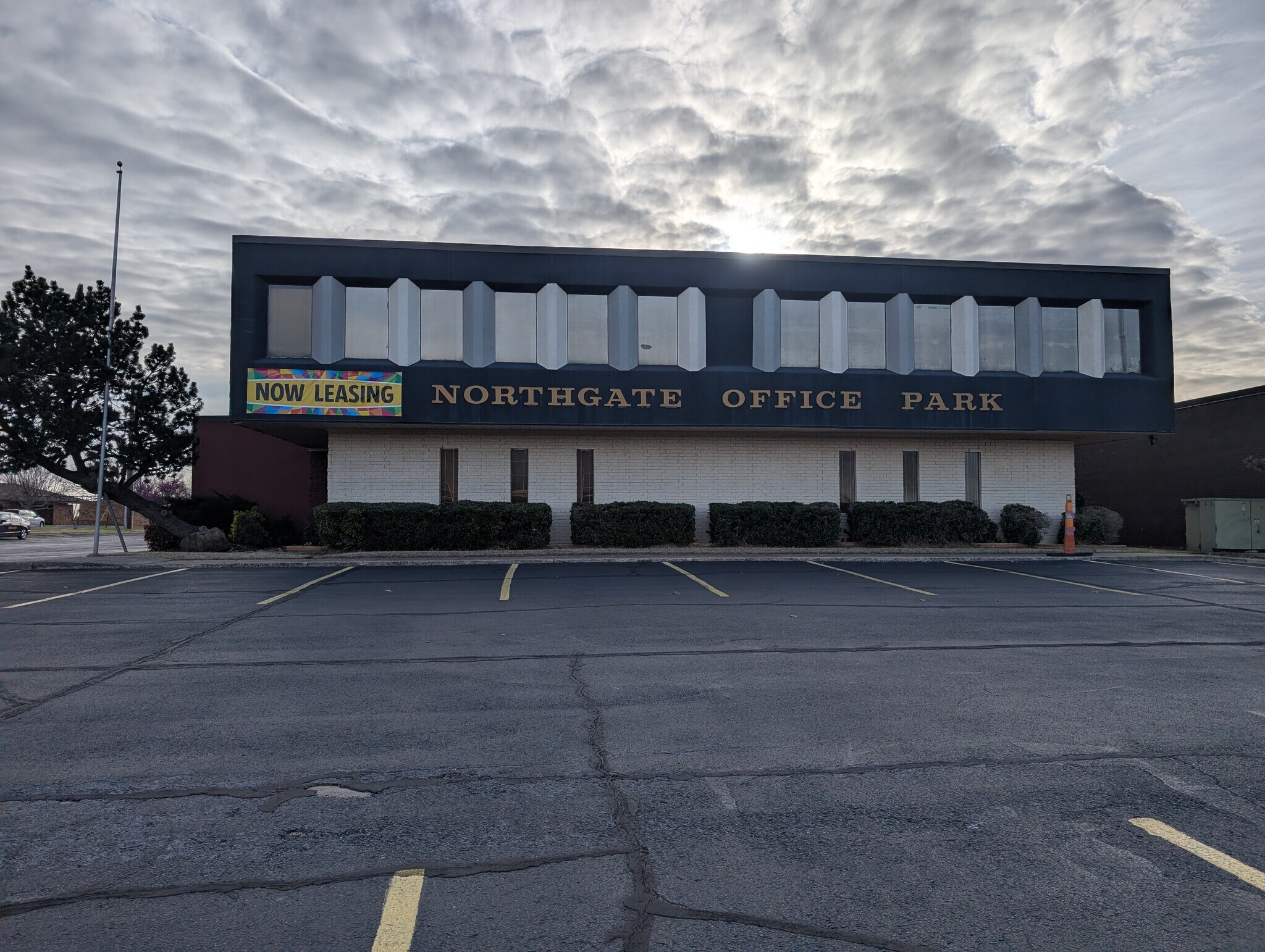 4024 N Lincoln Blvd, Oklahoma City, OK à louer Photo principale– Image 1 sur 16