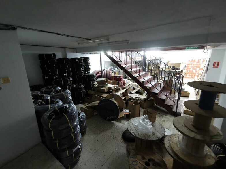 Local commercial dans Cáceres à vendre - Photo de l’immeuble – Image 2 sur 8