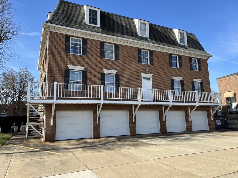 3057 W Market St, Fairlawn, OH à louer - Photo de l’immeuble – Image 3 sur 4