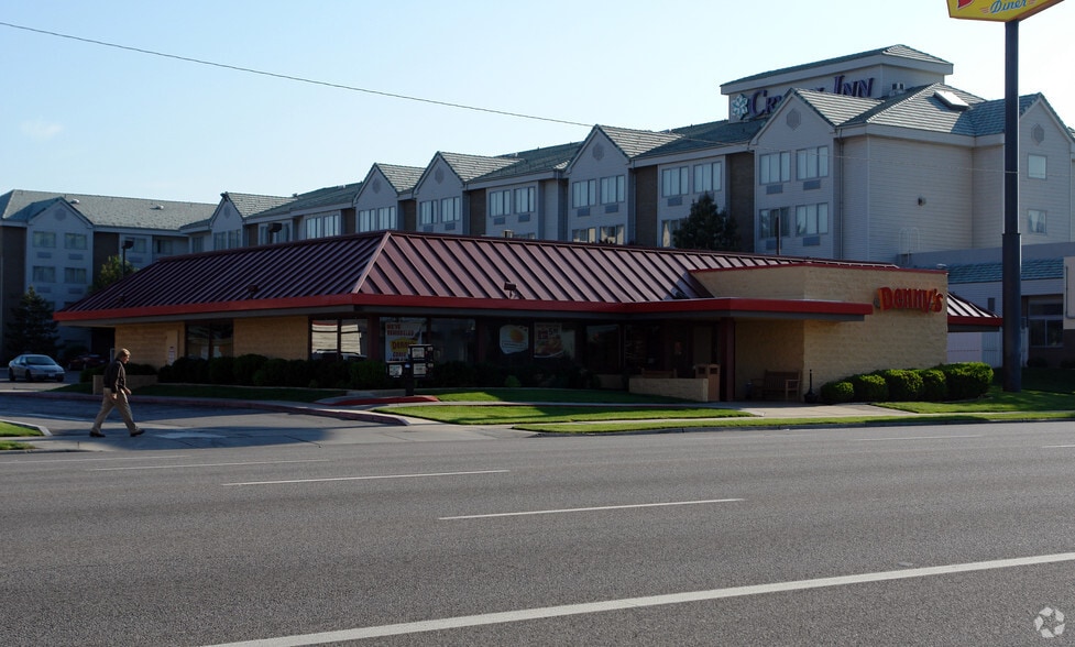 250 W 500 S, Salt Lake City, UT à vendre - Photo principale – Image 1 sur 3