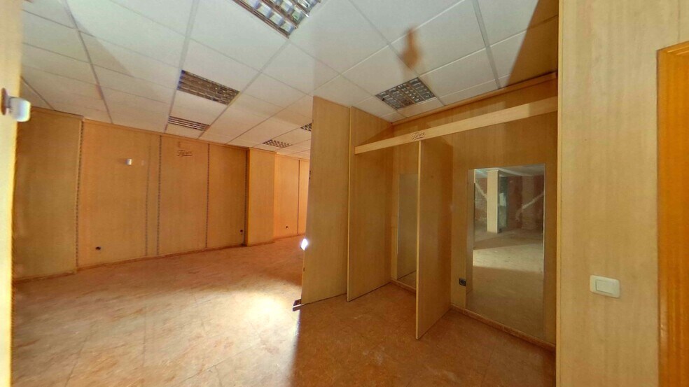 View Photo