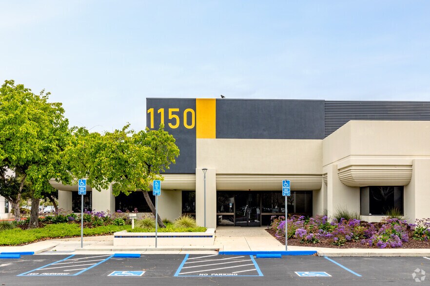 1150 Ringwood Ct, San Jose, CA à vendre - Photo de l’immeuble – Image 2 sur 18