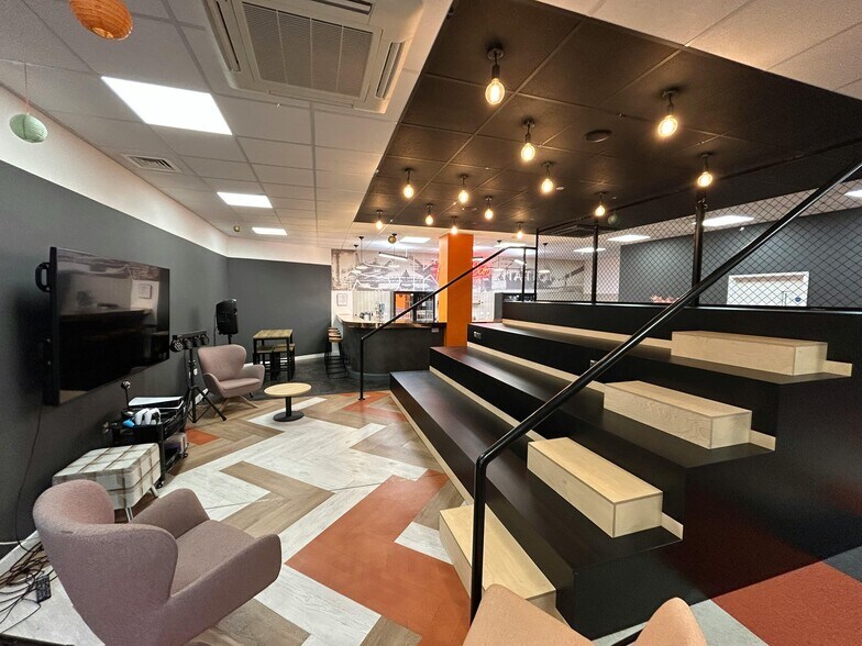11 Waterloo Sq, Newcastle Upon Tyne à louer - Photo de l’immeuble – Image 1 sur 16