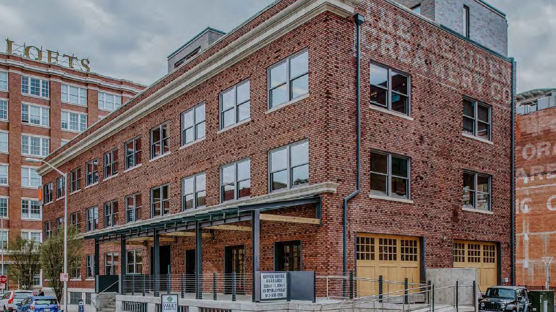 2100 Central St, Kansas City, MO à louer Photo principale– Image 1 sur 14