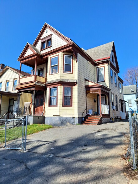 1302 Lenox Ave, Utica, NY à vendre - Photo de l’immeuble – Image 1 sur 15