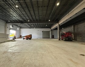 5901 Foster Ave, Brooklyn, NY à louer Photo intérieure– Image 2 sur 4