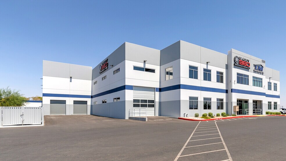 6260 W Pebble Rd, Las Vegas, NV à vendre - Photo de l’immeuble – Image 2 sur 9
