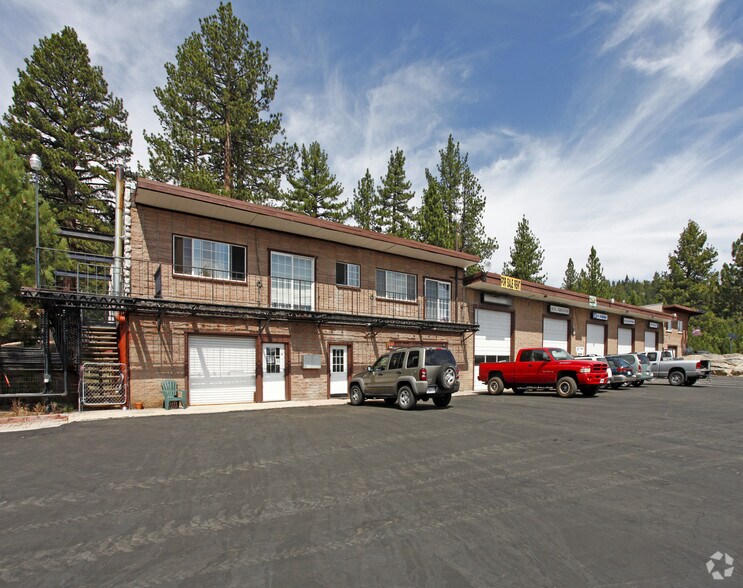2140 US Highway 50, South Lake Tahoe, CA à vendre - Photo de l’immeuble – Image 2 sur 13