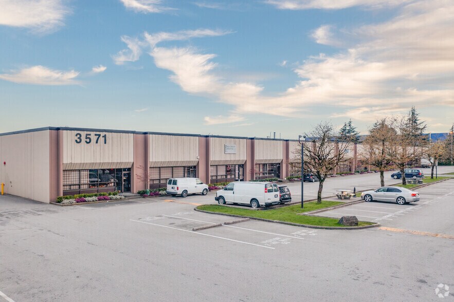 3571 Viking Way, Richmond, BC à louer - Photo de l’immeuble – Image 2 sur 5
