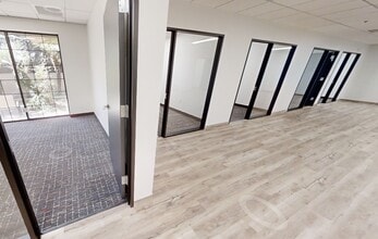 2025 N 3rd St, Phoenix, AZ à louer Numérisation 3D Matterport– Image 1 sur 1