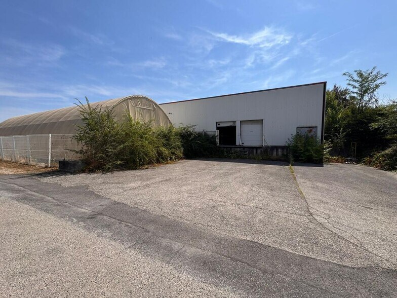 28 Rue Du Claret, Charvieu-Chavagneux à vendre - Photo de l’immeuble – Image 2 sur 6