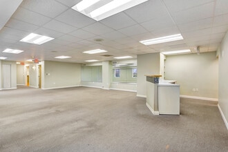 4701 Randolph Rd, Rockville, MD à louer Photo intérieure– Image 2 sur 12