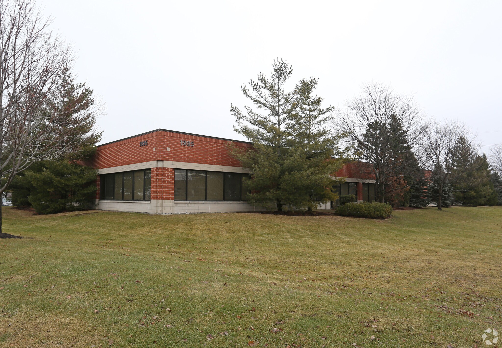 1272 Bond St, Naperville, IL à louer Photo principale– Image 1 sur 15