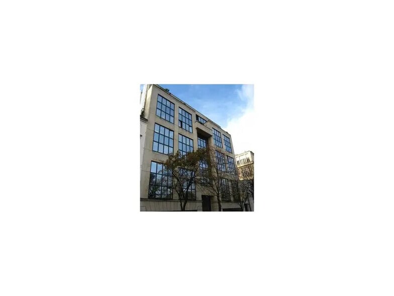 Bureau dans Paris à louer - Photo de l’immeuble – Image 1 sur 7
