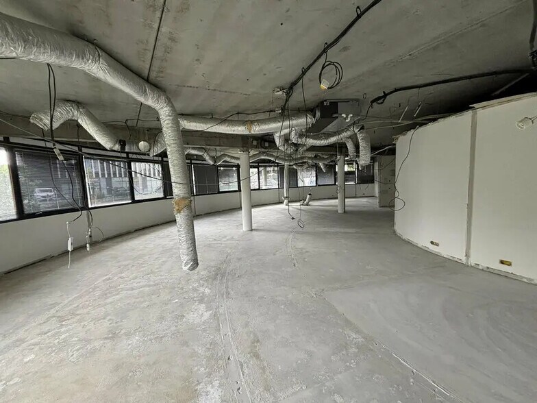 Bureau dans Mérignac à louer - Photo intérieure – Image 1 sur 8