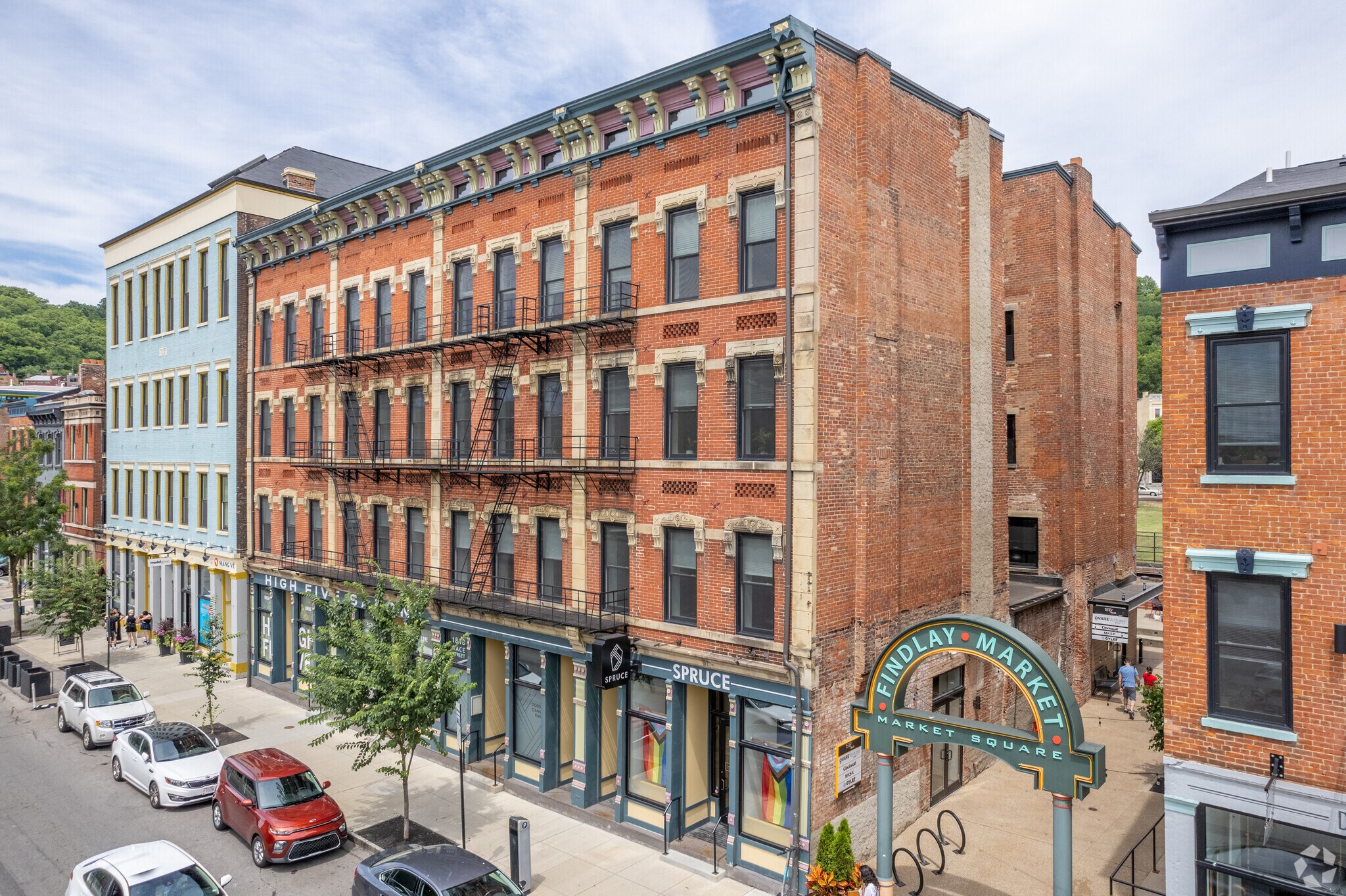 1818 Race St, Cincinnati, OH à louer Photo principale– Image 1 sur 5