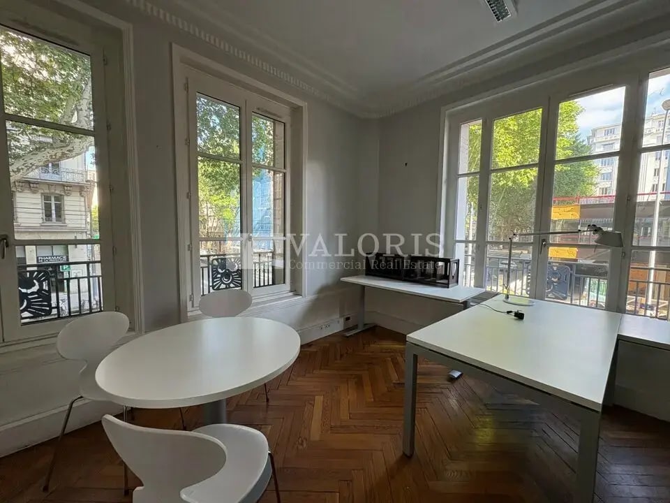 Bureau dans Lyon à louer Photo intérieure– Image 1 sur 8