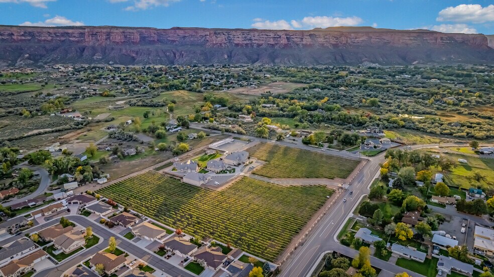 2087 Broadway, Grand Junction, CO à vendre - Aérien – Image 2 sur 18
