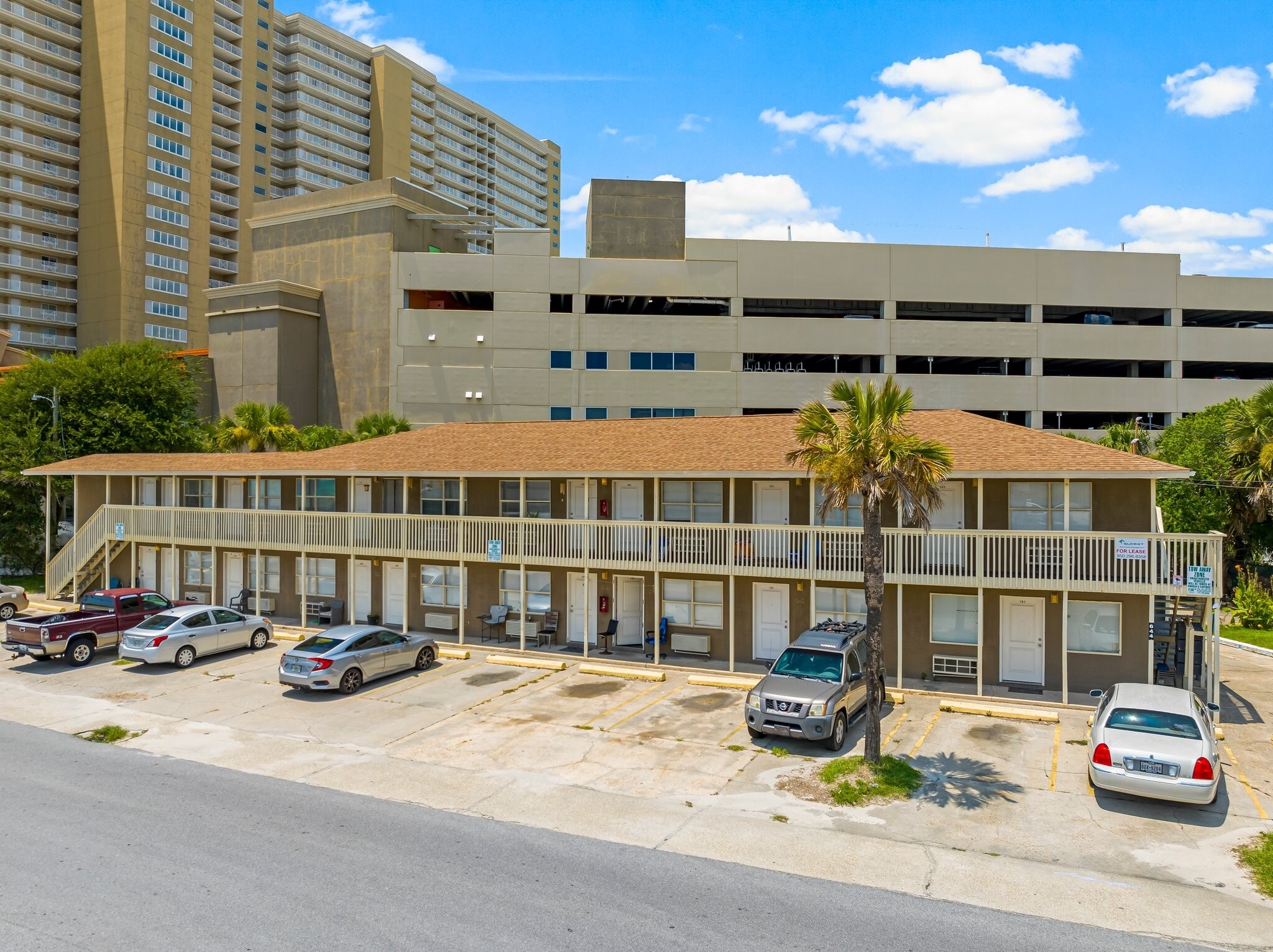 644 W Caladium Cir, Panama City Beach, FL à vendre Photo principale– Image 1 sur 34