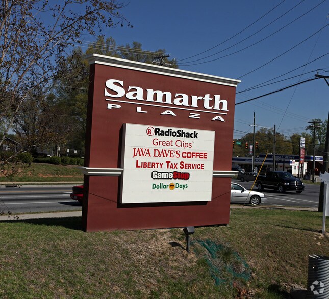 117 N Myrtle School Rd, Gastonia, NC à louer - Photo de l’immeuble – Image 3 sur 4