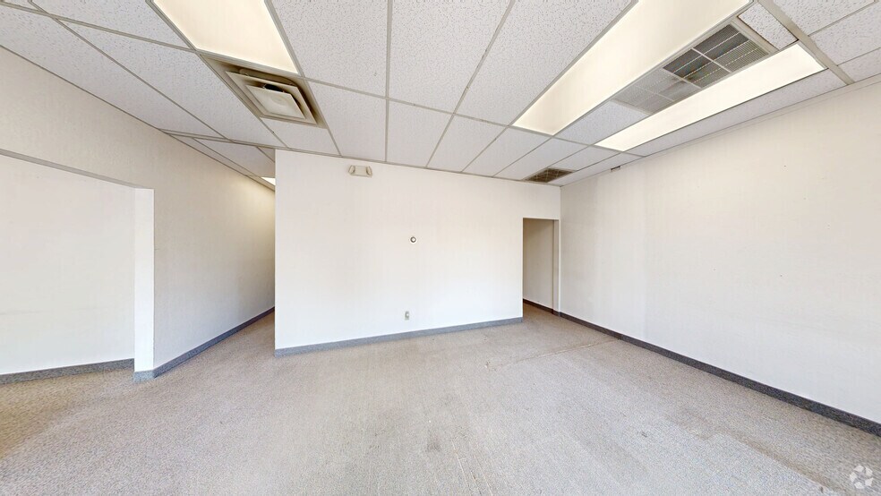 50 Freeport Blvd, Sparks, NV à louer - Numérisation 3D Matterport – Image 2 sur 55