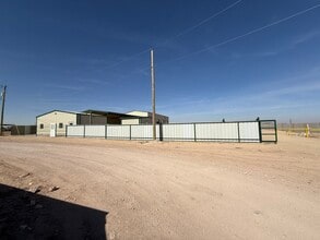 12011 Ranchito Ln, Odessa, TX à louer Photo de l’immeuble– Image 2 sur 3