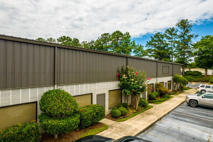 116 Bethea Rd, Fayetteville, GA à louer - Photo de l’immeuble – Image 3 sur 5