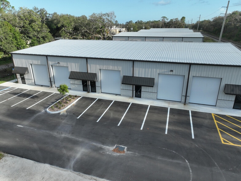 730 Parque Dr, Ormond Beach, FL à louer - Photo principale – Image 1 sur 7