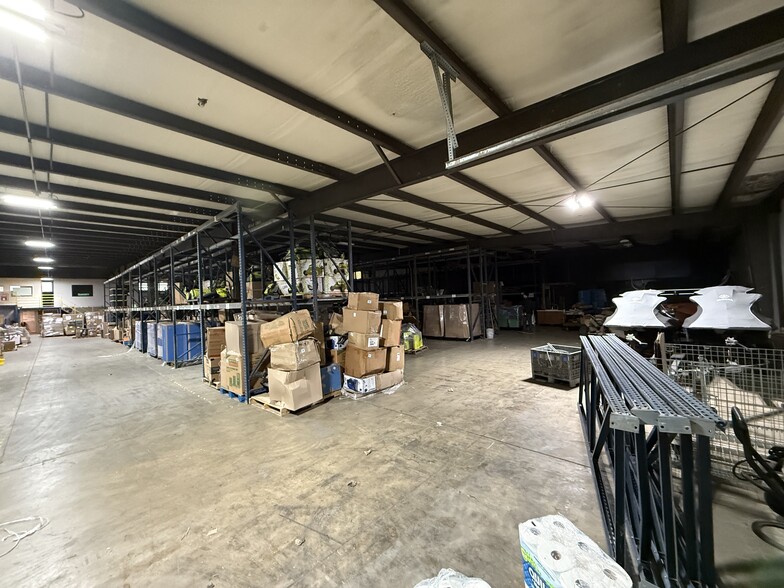 2905 Reynolds St, Fort Wayne, IN à louer - Photo de l’immeuble – Image 2 sur 4
