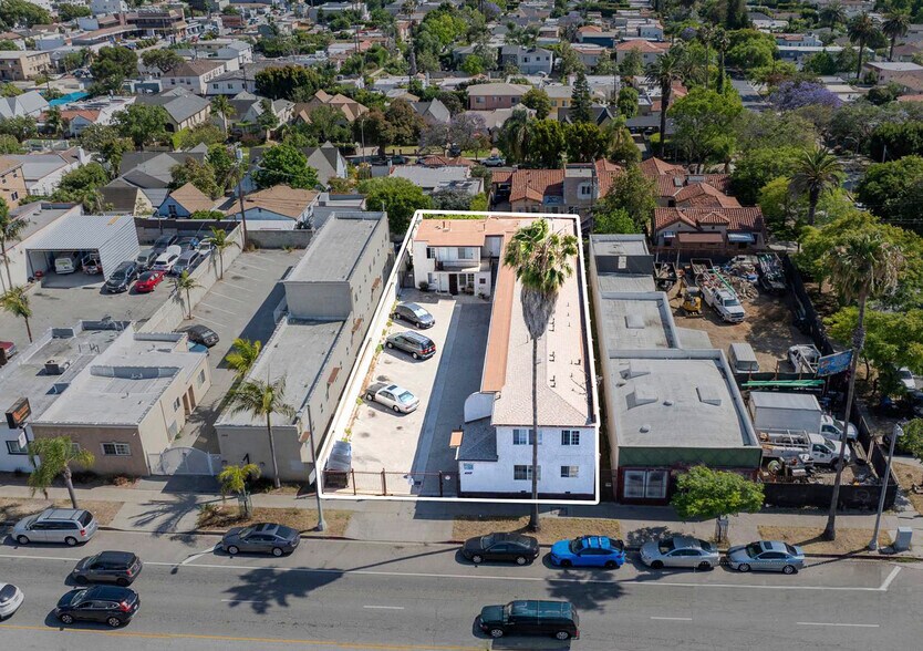 5022 W Washington Blvd, Los Angeles, CA à vendre - Aérien – Image 1 sur 12