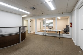 55 Accord Park Dr, Rockland, MA à vendre Photo intérieure– Image 1 sur 10