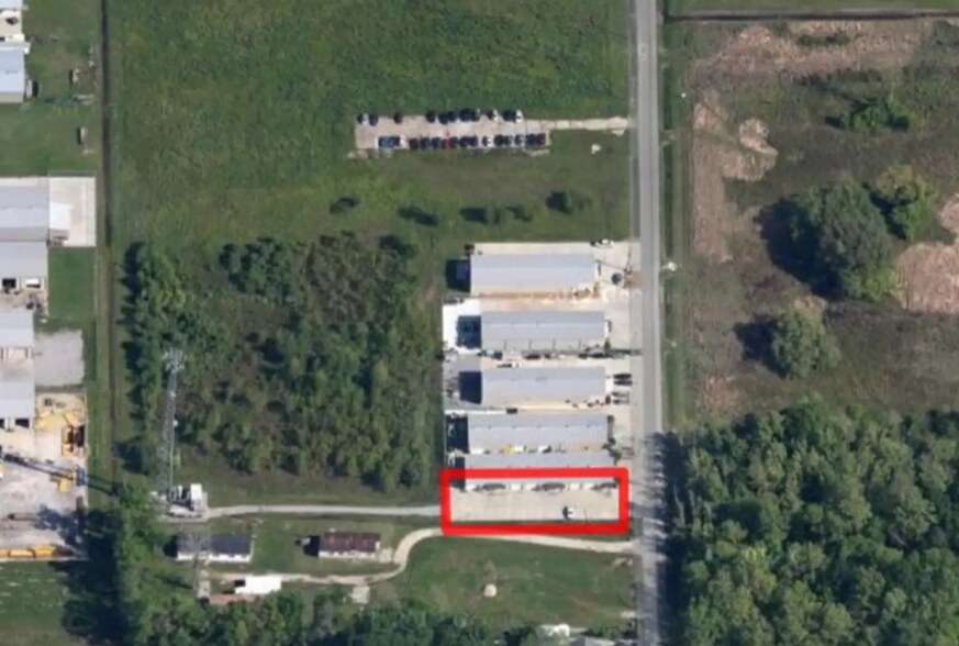 3133 S Darla Ave, Gonzales, LA à louer - Photo de l’immeuble – Image 2 sur 2