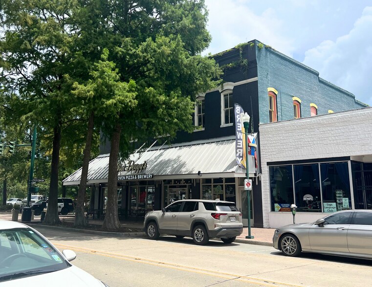 201-203 Jefferson St, Lafayette, LA à vendre - Photo de l’immeuble – Image 2 sur 5
