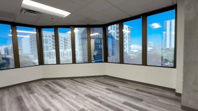 3030 N Central Ave, Phoenix, AZ à louer - Vidéo sur l’annonce professionnelle