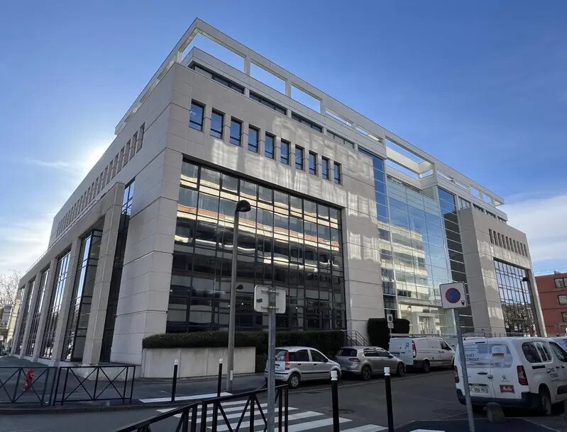 7 Rue James Joule, Guyancourt à vendre Photo de l’immeuble– Image 1 sur 14