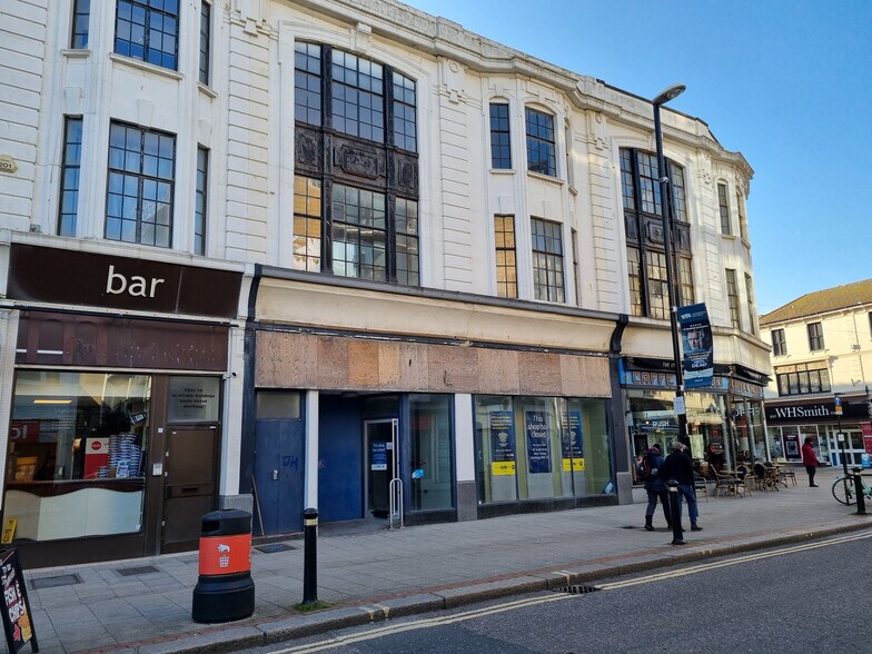 8-9 Arcade Buildings, Worthing à louer - Photo de l’immeuble – Image 2 sur 2