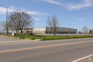 Plus de détails pour 5050 Arboga Rd, Olivehurst, CA - Industriel/Logistique à louer
