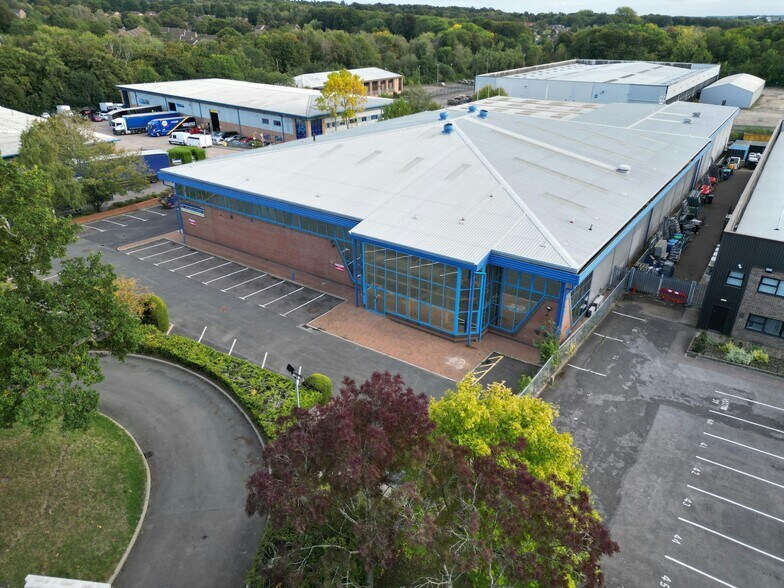 South Portway Clos, Northampton à louer - Photo de l’immeuble – Image 2 sur 2