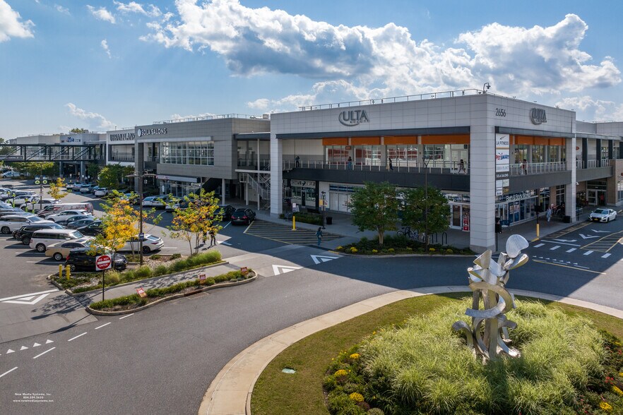 2600 Hylan Blvd, Staten Island, NY à louer - Photo de l’immeuble – Image 2 sur 13