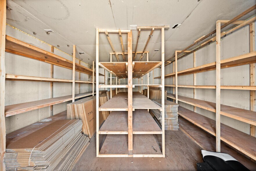 937 75th Ave, Oakland, CA à vendre - Photo de l’immeuble – Image 3 sur 54