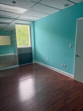 1801 Coral Way, Miami, FL à louer Photo intérieure– Image 1 sur 3