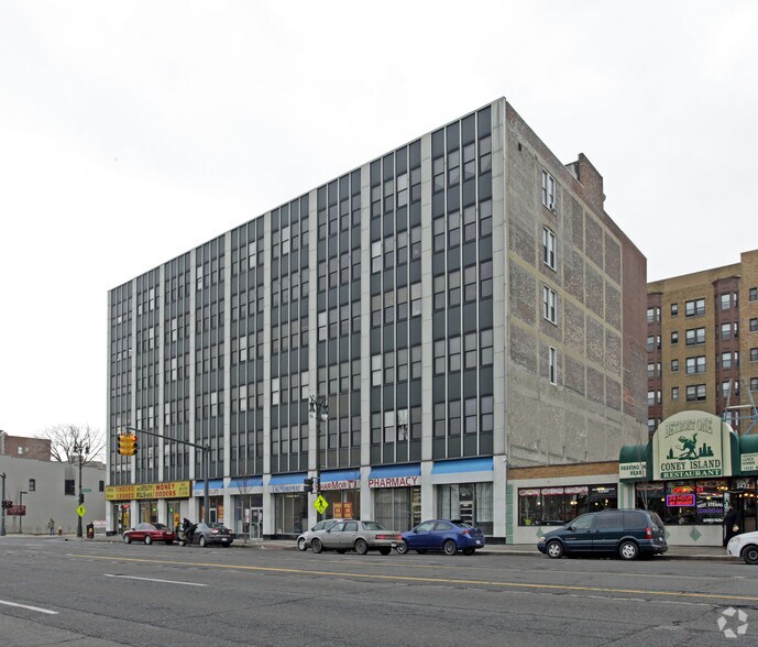 10 Peterboro St, Detroit, MI à vendre - Photo de l’immeuble – Image 3 sur 12
