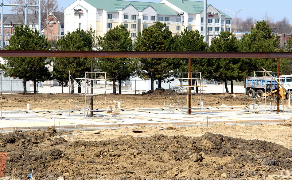 121st & Metcalf Ave, Overland Park, KS à louer - Photo de l’immeuble – Image 2 sur 7