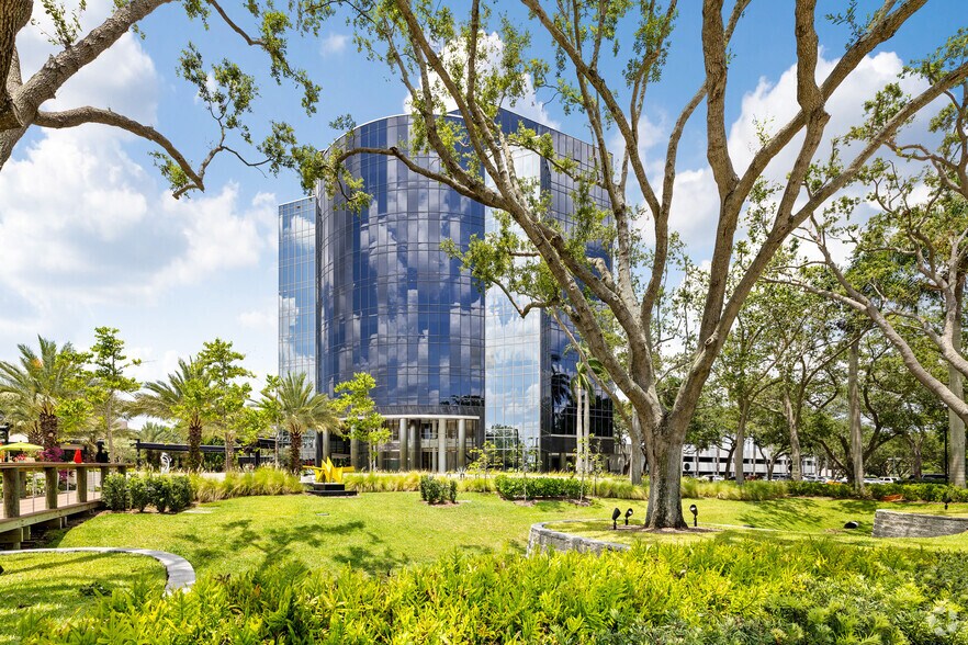 5355 Town Center Rd, Boca Raton, FL à louer - Photo de l’immeuble – Image 3 sur 34