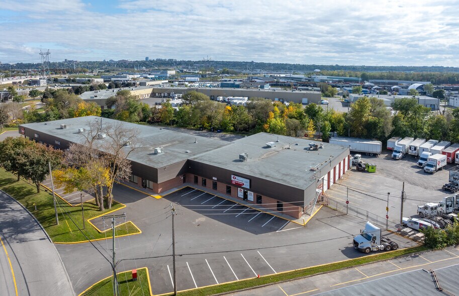 955 Av Saint-Jean-Baptiste, Québec, QC à louer - Photo de l’immeuble – Image 2 sur 2