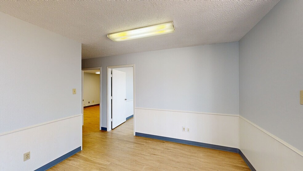 10930 Switzer Ave, Dallas, TX à louer - Numérisation 3D Matterport – Image 2 sur 23