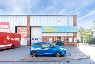 Plus de détails pour Garden Ct, Welwyn Garden City - Industriel/Logistique à louer