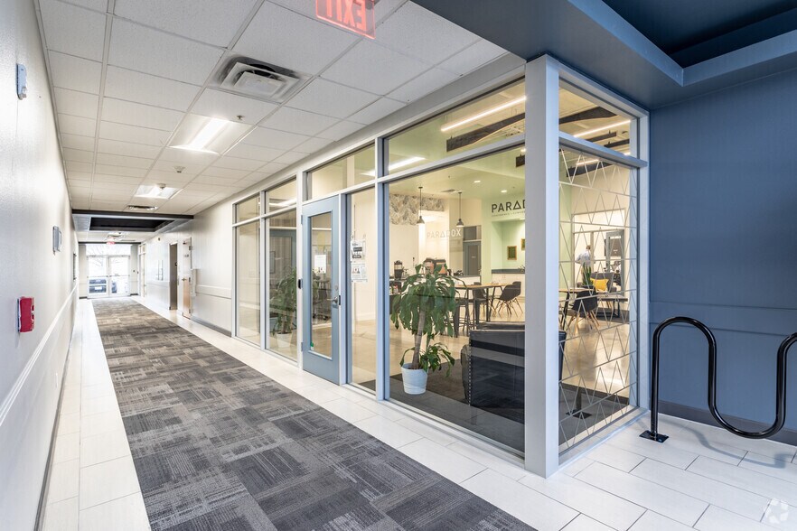 8522 Broadway, San Antonio, TX à louer - Photo intérieure – Image 3 sur 15