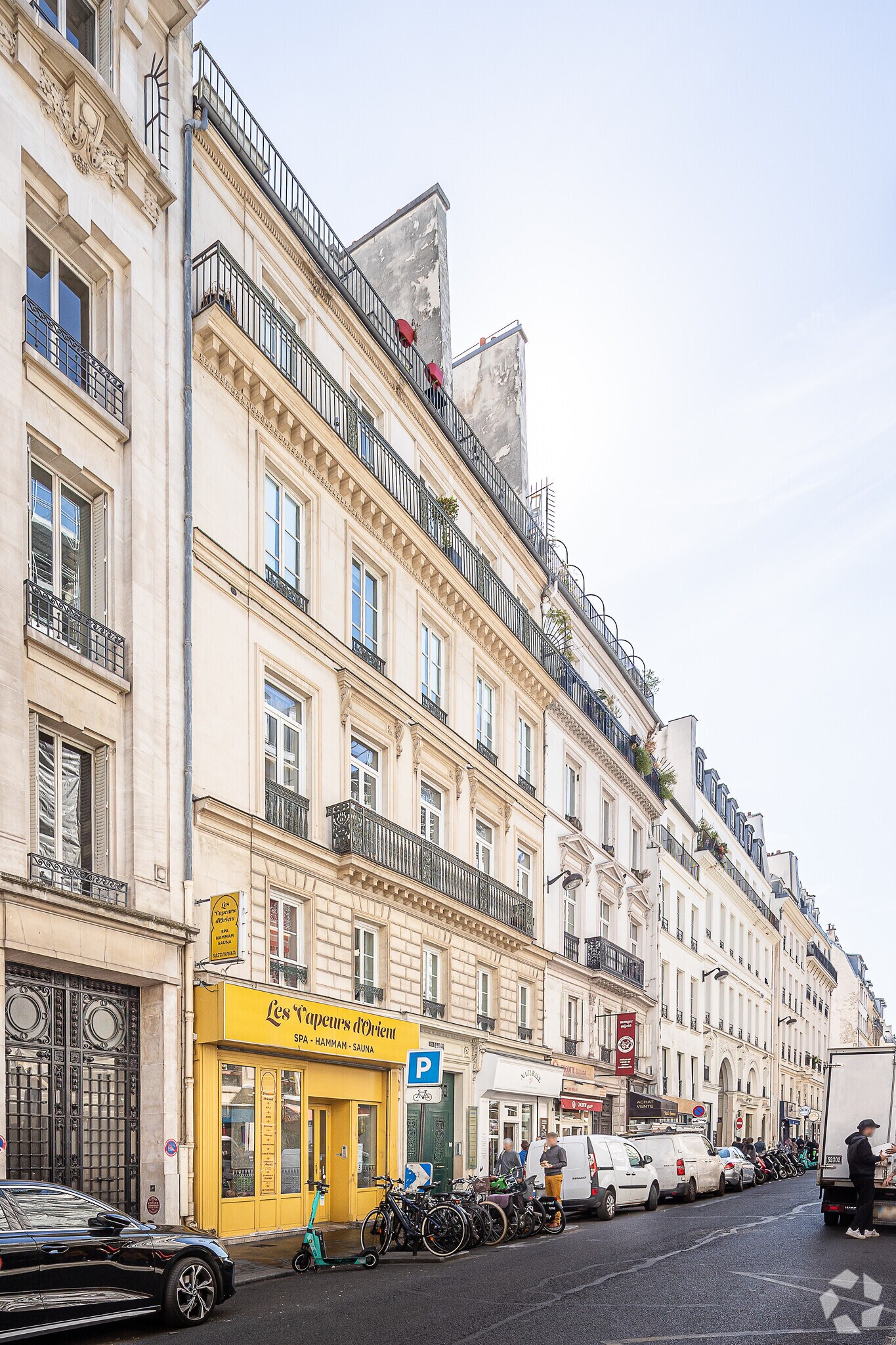 40 Bis Rue Du Faubourg Poissonnière, Paris à louer Photo de l’immeuble– Image 1 sur 5